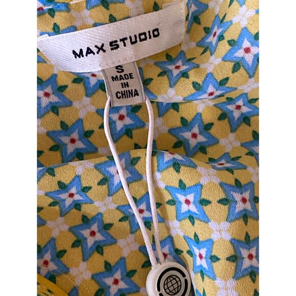 NEW Max Studio Green Multicolor V-neck Ruffle Sleeve Tie Belted Blouse Top Sz S - Picture 4 of 6